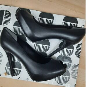 Guess Black Peep Toe Platform Pumps Stiletto Heels Womens Size 9